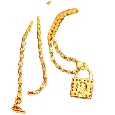 China Wholesale CLASSIC Long Lasting Lock Goldplated Euro Female Jewelry Yunnan Coin Copperplated Sand Gold Wedding Clavicle Necklace for sale