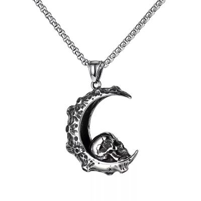 China 18k Gold Plated Hot Sale Crescent Moon Skull Jewelry 18k Gold Plated Chain Stainless Steel Pendant Necklace for sale