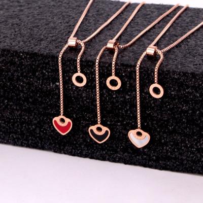 China 2022 New Three Colors Environmentally Friendly Love Heart Pendant Necklace For Women Wedding Jewelry Rose Gold Classic Shell Necklaces N107 for sale