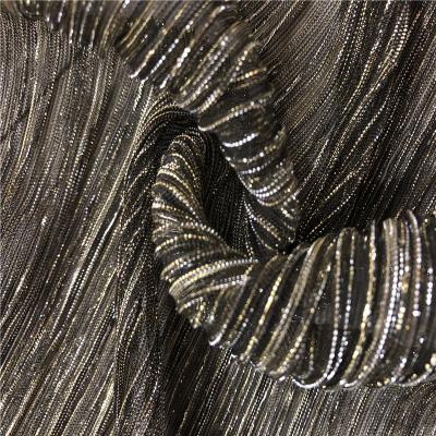 China Breathable manufacturer shiny  two-tone double faced crinkled pleated crepe lurex metallic foil mesh tulle lurex fabric for dress for sale