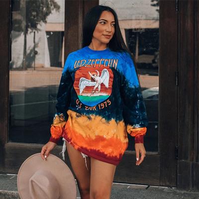 China Other New 2022 Autumn Multicolor Printed Long Sleeve Vintage Tops Streetwear Plus Size Women Sweatshirt for sale