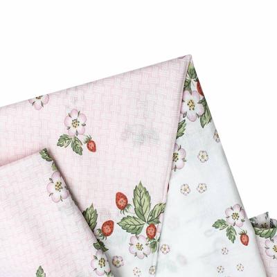 China Antistatic 100% Cotton Woven Flower Printed Fabric Clothes Plain Fabric for sale