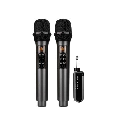 China Protable Karaoke Party Use Echo Volume Control Channel Single Wireless Smart Singing MIC for sale