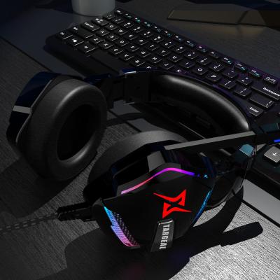 China 2021 New gaming headset 7.1 USB wired noise cancelling headphone bass PC PS4 Pro gaming headset for sale