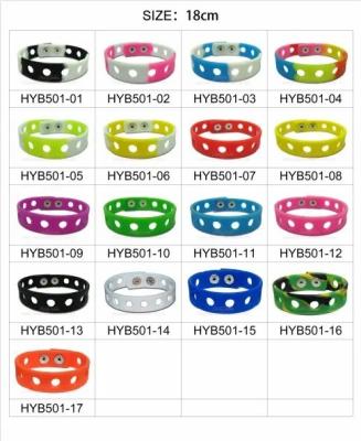 China Custom siliconen armband voor kerst Halloween feest cadeautjes verstelbare 21 cm polsband Te koop