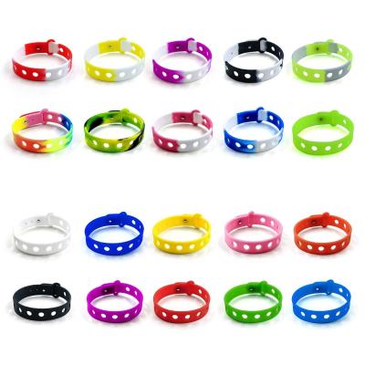 China Customized Silicone Wristband Bracelets for Adult Kids Shoe Charms for sale