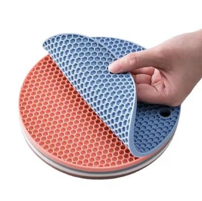 China Heat Resistant Silicone Pot Holder for Reusable and Durable Kitchen Protection for sale