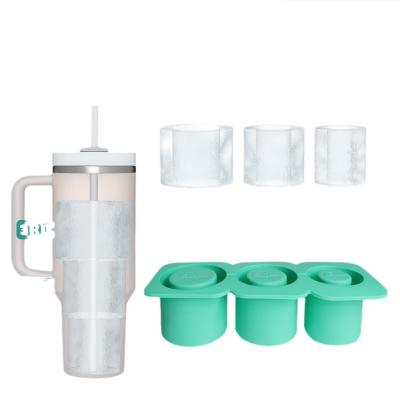 China Silicone Ice Maker With Lid for 3 Hollow Cylinder Ice Molds Sustainable and by Stanley for sale