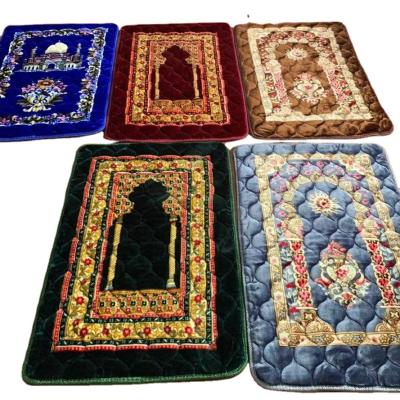 China Super Soft Non-slip Islamic Moroccan Rug Thick Blanket Muslim Portable Printed Cheap Durable Raschel Filling for sale