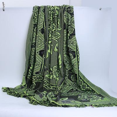 China Two Colorway Polyester Disposable Cotton Dyed Yarn Bed Sheet for sale