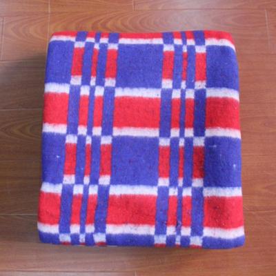 China Disposable Bright Color Plaid Recycled Cotton Blanket For Military , Army Blanket for sale