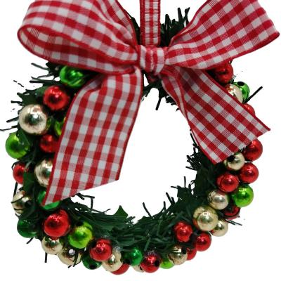 China Christmas.party hot sale artificial Christmas wreath with berries for sale