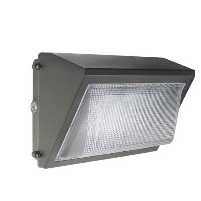 China Wholesale Modern Design Plastic Outdoor IP65 ETL DLC Photocell Led Wall Pack Lamp for sale