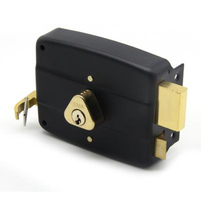 China High Security / Easy Installation 540 Middle East Market Exterior Mounted Brass Latch Rim Lock For Door Type High Security for sale