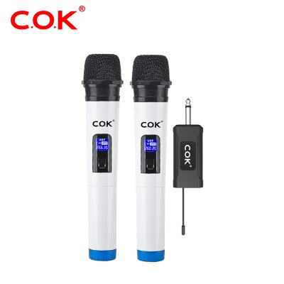 China Hot sale Canton low cost intelligent handheld wireless microphone portable karaoke microphone ST-122 for sale