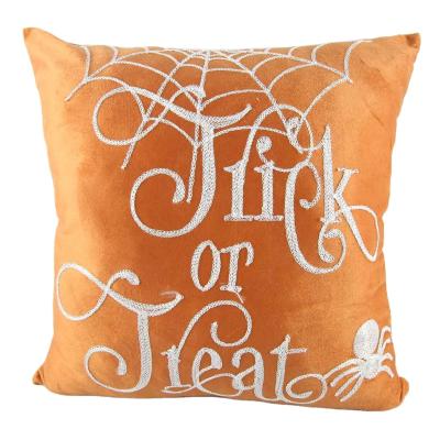 China Halloween Cushion Cover 45x45 Folded Pillow Cases Trick Or Treat Polyester Velvet Cushion Covers for sale