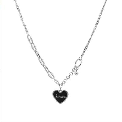 China Luxury New Design 925 Sterling Silver Love Heart Necklace CLASSIC Stone Topaz Pendant Necklace Accessories White Gold Plated For Women for sale