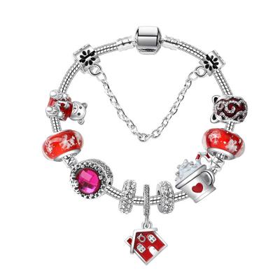 China 2022 Latest Design CLASSIC 2022 Christmas Theme Charm Glass Bead Bracelet Bear Snowflake Alloy Red Hole Big Beaded Bracelet for sale