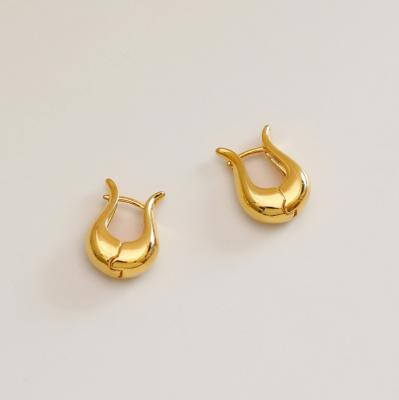 China Other 2021 Hot Sale Street Style Geometric Wide Circle Ball Huggie Earrings 18K Gold Plated Brass Hoop Wide Hoop Earrings for sale