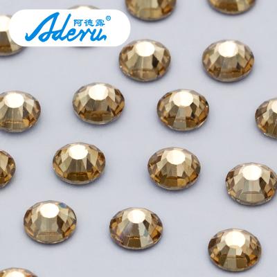 China Easily Transferred On Hot Fixed Stone Wholesale Hot Fix Apparel Accessories Crystal Adru Decal Apparel Crystal Decoration Fabric for sale