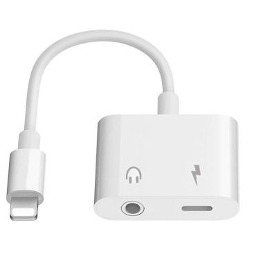 China Hot Selling COMPUTER Farsince 2 in 1 8 pin 3.5mm earphone charger 8 pin 2 in 1 audio hub adapter for sale