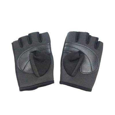 China Protect Hands Gym Weightlifting Sports Gloves for sale