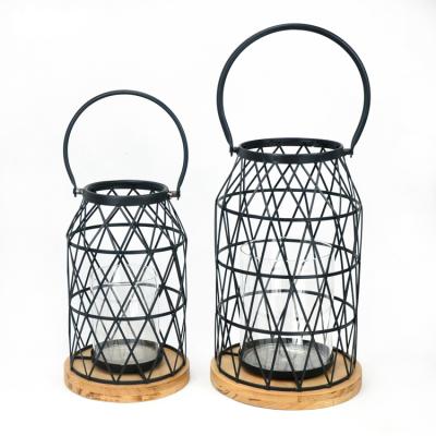 China Wedding Antique Home Decor Vintage Style IVYDECO Metal Wire Frame Wooden Bottom Lanterns Black Galvanized Glass Sconce for sale