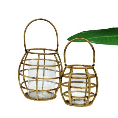 China Vintage Style IVYDECO Home Decor Portable Brass Metal Bamboo Lanterns With Insert Glass Sconce for sale