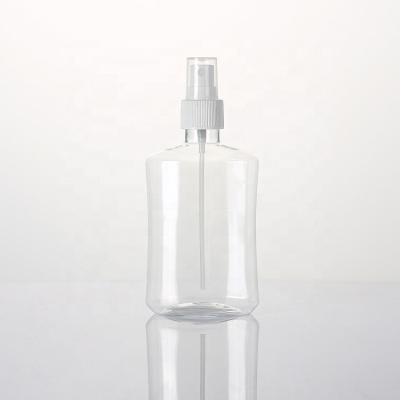 China Cosmetic Clear Plastic Packaging Lotion Bottle 250ML PET Mist Plastic Spray Bottle With Lids for sale