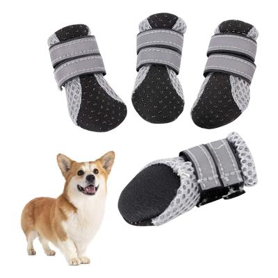 China Sustainable Wearing Custom Different Size Summer Fashion Comfortable Dog Outdoor Shoes for sale