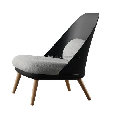 China Modern Living Room Plastic Chair Lounger Sofa Bed Fabric Chair Upholstered Wood Leg for sale