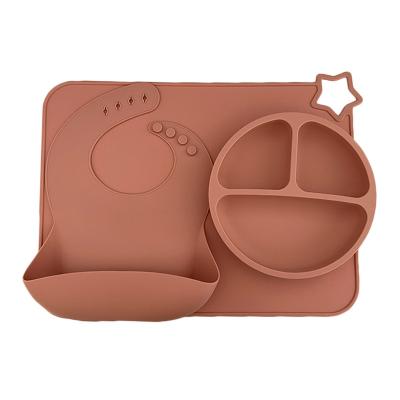 China Sustainable BPA Free Silicone Baby Suction Thick Place Mat Waterproof For Baby Eating for sale