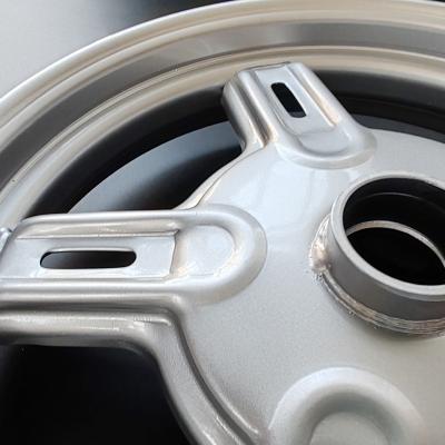 Chine Dispersion époxy à base d'eau utilisée pour le primer et le revêtement anti-corrosion de divers substrats métalliques, tels que les machines et équipements de construction, les pièces automobiles anti-corrosion à vendre
