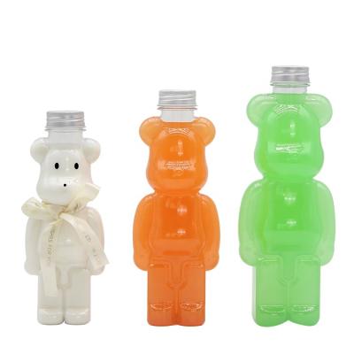 China LOKYO Popular Design Cute Bear Customized Beverage Juice Bottle Reusable Bubble Tea Plastic Cup for sale