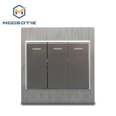 China Multipurpose British Modern Smart Home 3 Switch UK Standard Strip 1 Pin 1 Way Wall Sockets And Switches for sale