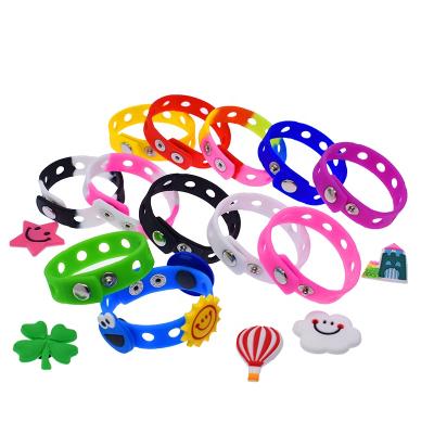 China Cheap Hot Selling Soft Silicone Wristband Wholesale PVC Clog Charm Wristbands For Kids Party Gifts for sale