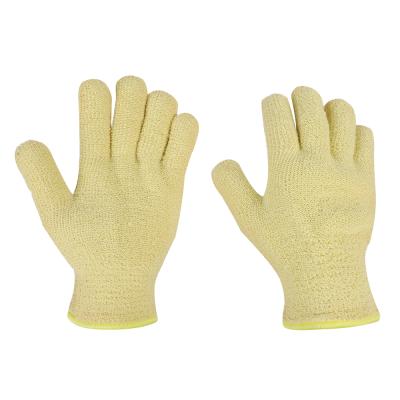 China High Quality Yellow Looped Pile Surface Warm Resistant Gloves For Industrial Work for sale