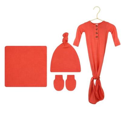 China Anti-Static Baby Ultimate Bundle Blanket Knotted Dress Scratch Raglan Mittens Top / Headband Knot Hat in Coral for sale