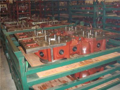 China High Hardness Ship Engine Crankshaft Bright Color Smooth Running Custom Distance for sale