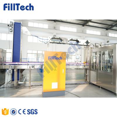 China Full Automatic Carbonated Food Beverage Filling Machine For CDD Gas Water Soda Water Soft Drink for sale