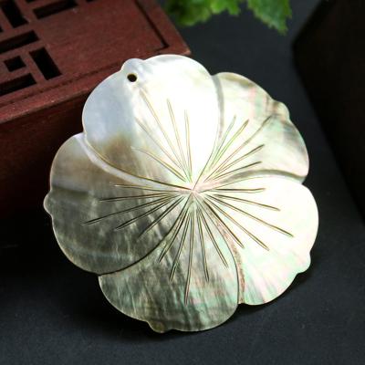 China Decorative Shell Pendants 55mm Natural Flower Shell Carving With Decoration DIY Pendant Necklace Material Mother Of Pearl for sale