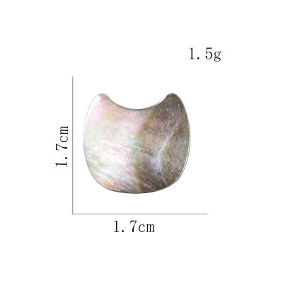 China Cute Anti-glare Intellectual Shell Decorative Natural Material Brooch Pendants Button Accessories Decorative Pin for sale