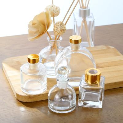 China Wholesale Aromatherapy Diffuser Luxury Glass Bottle Transparent Glass Aromatherapy Bottles For Home Decoration for sale