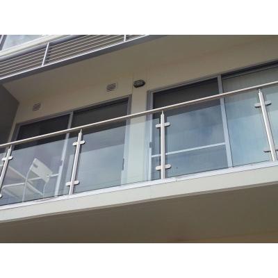 China Supplier Customized Modern Factory Deck Balcony Railing Design Villa Security Metal Railing Fencing Railings for sale