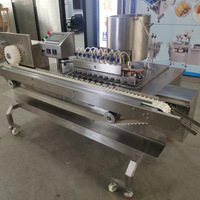 China Automatic Slicing+Sandwich Bread Production Line Egg Roll Core Filling Machine Bread Core Filling Machine for sale