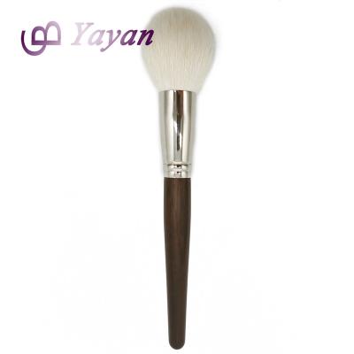 China Face Blush Brush Foundation Powder Blush Top Quality Makeup Brush With Super Soft Goat Hair for sale