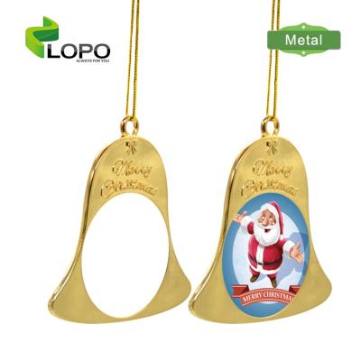 China Custom Christamas Home Decoration Sublimation Christmas Metal Ornaments Bell&Snowflake Shape With String For Outdoor Tree Decorations for sale