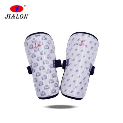 China Comfortable hot sale k-resin custom size football shin guard football shin guard for sale