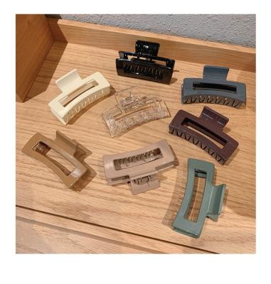 China Fashion Wholesale Hot Selling Ins Style Big Size Hair Clips Rectangle Matte Hair Claw Acrylic Hollow Clip for sale