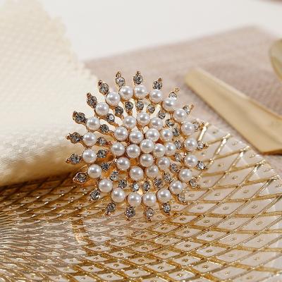 China New Stocked Listing Gold Pearl Napkin Ring Pearl Napkin Ring For Wedding Events for sale